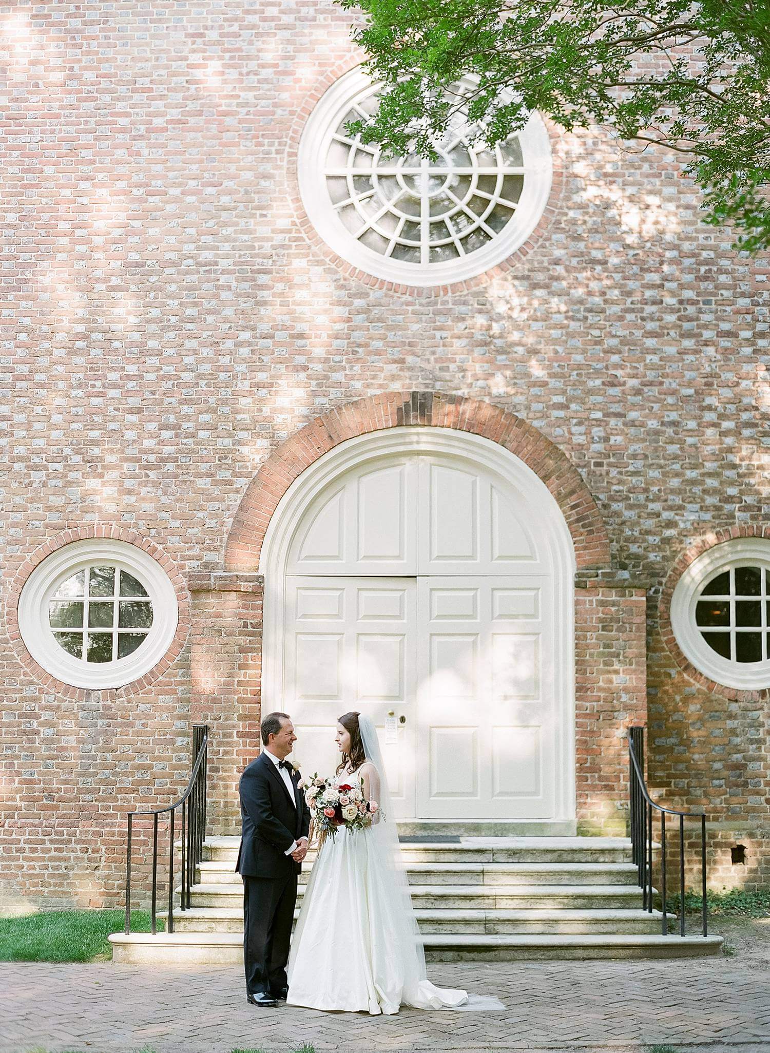 Father and daughter outside of The Wren Chapel before the ceremony
