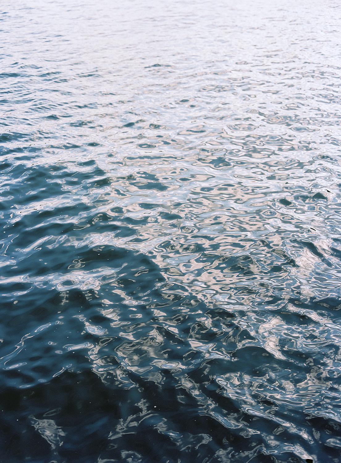 Photo of the Annapolis Harbor water.