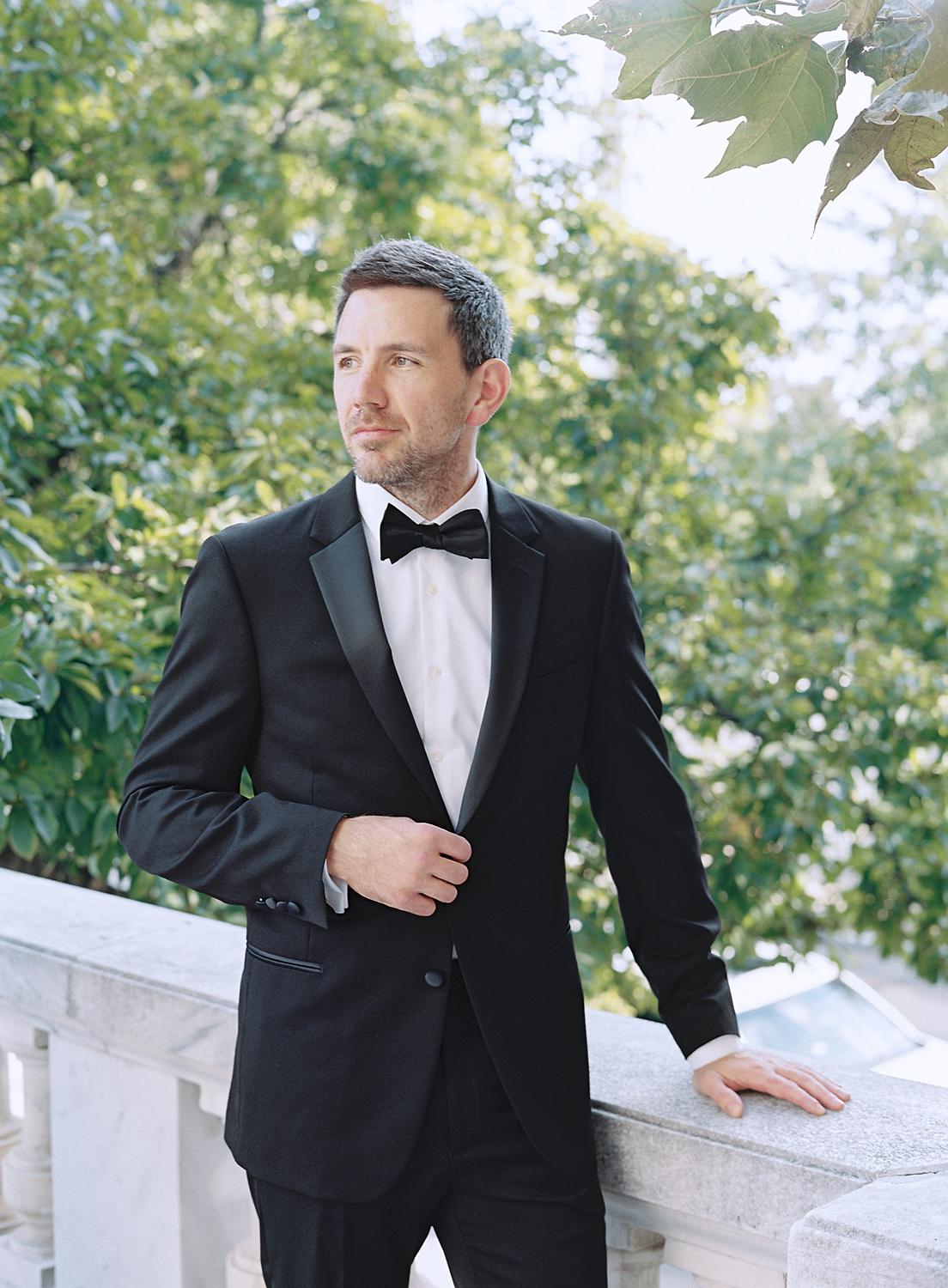 Portrait of groom before his DAR Constitution Hall wedding.